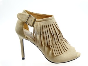 Zamszowe sandały BOHO beżowe