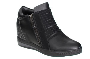 PÓŁBUTY DAMSKIE NA  KOTURNIE